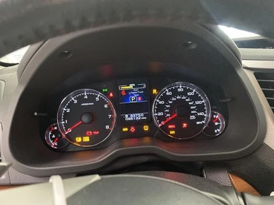 Medidor de velocímetro usado se adapta a: Subaru Legacy Cluster 2013 mercado de EE. UU. 3,6 L AT sin pr Foto 1 de 4