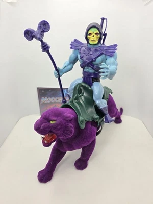 Vintage Skeletor & Panthor Motu Masters Of The Universe He-Man Action Figures - Image 1 of 4