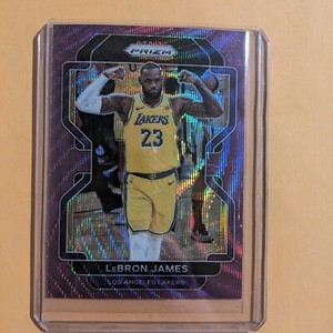 2021-22 Panini Prizm NBA LeBron James #91 PURPLE WAVE PRIZM SP Parallel