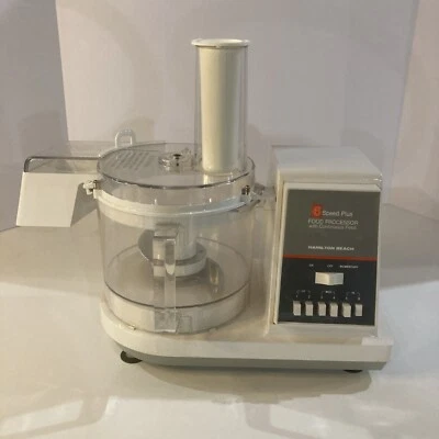Vintage Hamilton Beach 6 Speed Plus Food Processor Continuous 712-5 - Image 1 of 4