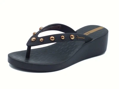 Ipanema 83653 Glam Black Infradito con zeppa media per Donna in gomma nero - Imagen 1 de 3