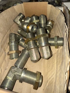 16S Bulkhead Elbow Hydraulic DIN 2353 Compression Fitting Adaptor EMB Ermeto Oil - Picture 1 of 2