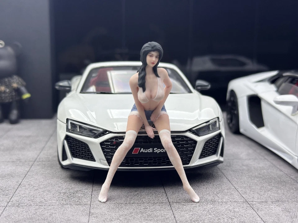 Resin Diorama 1:18 White Stockings Girl Miniature Figurine Doll Toys Scene Props - Image 1 of 4