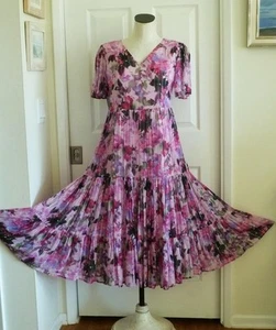 Soft Surroundings Pink Garden Art Romantic Tiered Santhia Maxi PS Midi S NWT HTF - Picture 1 of 18