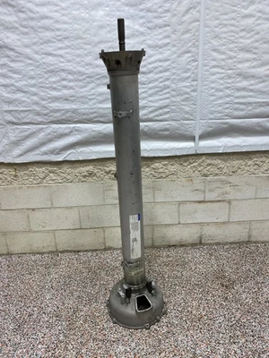 Corvette C6 2008 OEM tubo de torsión eje de hélice A/T usado Foto 1 de 4