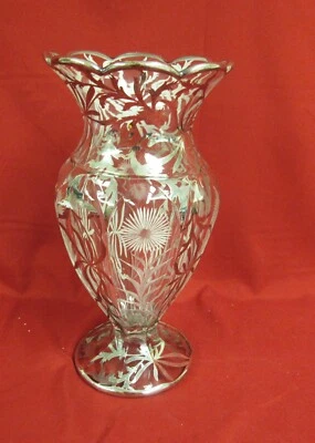Sobreposição americana antiga de prata esterlina em vaso Art Nouveau de vidro transparente - Imagem 1 de 3