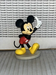 Disney Mickey Mouse PVC Figure - Picture 1 of 3