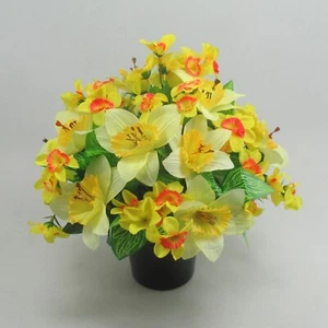 Artificial silk flowers memorial Crem Pot - Grave arrangement FREE P&P HandMade - Picture 1 of 4
