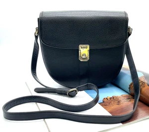 Authentic BURBERRY Black Leather Shoulder Bag NS071371 - Picture 1 of 18