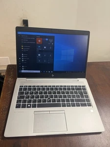 NOTEBOOK HP ELITEBOOK 745 G5 AMD RYZEN 5 PRO 2500U 8GB RAM 256GB SSD - Afbeelding 1 van 12