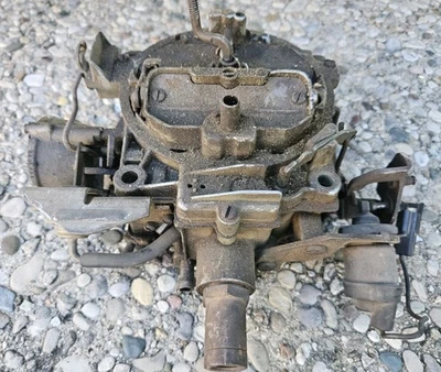 Carburador Rochester Quadrajet 1973 Oldsmobile 455 V8 7043252 original GM Foto 1 de 4