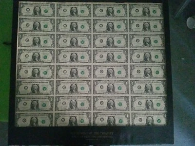 1981 32 $1 Bills. Boston federal reserve - Image 1 of 3