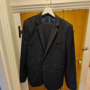Men suits 2 piece- Topman size 44 Blue Colour