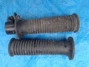BMW R1100 standard handlebar grips - Picture 1 of 3