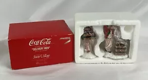 Coca-Cola Delivery Men Department 56 Vintage Snow Village #5480-1 1994 Nuevo - Imagen 1 de 6