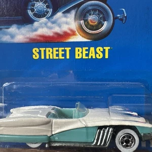 1991 Hot Wheels Street Beast #111 Blue Card White Teal BW Speed Points Diecast - Picture 1 of 9
