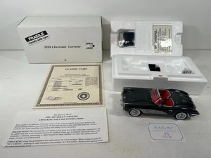 DANBURY MINT 1/24 Scale 1958 Corvette Convertible in box - Picture 1 of 18