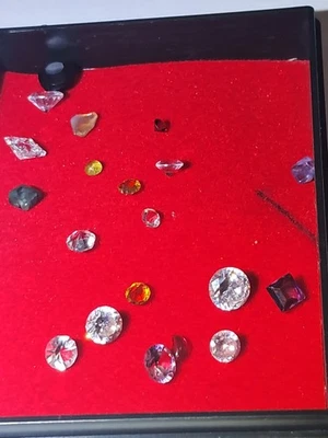 Gemstones Mostly Harvested From Gold And Silver Jewelry 20 Pcs As Shown Ruby  - Image 1 of 4