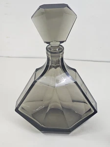 Vintage ~Moser? Riedel? ~ Art Glass ~ Art Deco ~ Geometric Decanter ~ Smoke/Grey - Picture 1 of 19