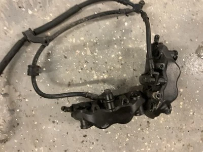 HONDA CBR600RR 2019 13-24 pinzas de freno delanteras derecha izquierda frenos OEM Foto 1 de 4