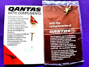 QANTAS Airlines Australia 2 prendedores de solapa de canguro, color rojo + dorado en tarjeta - Imagen 1 de 2