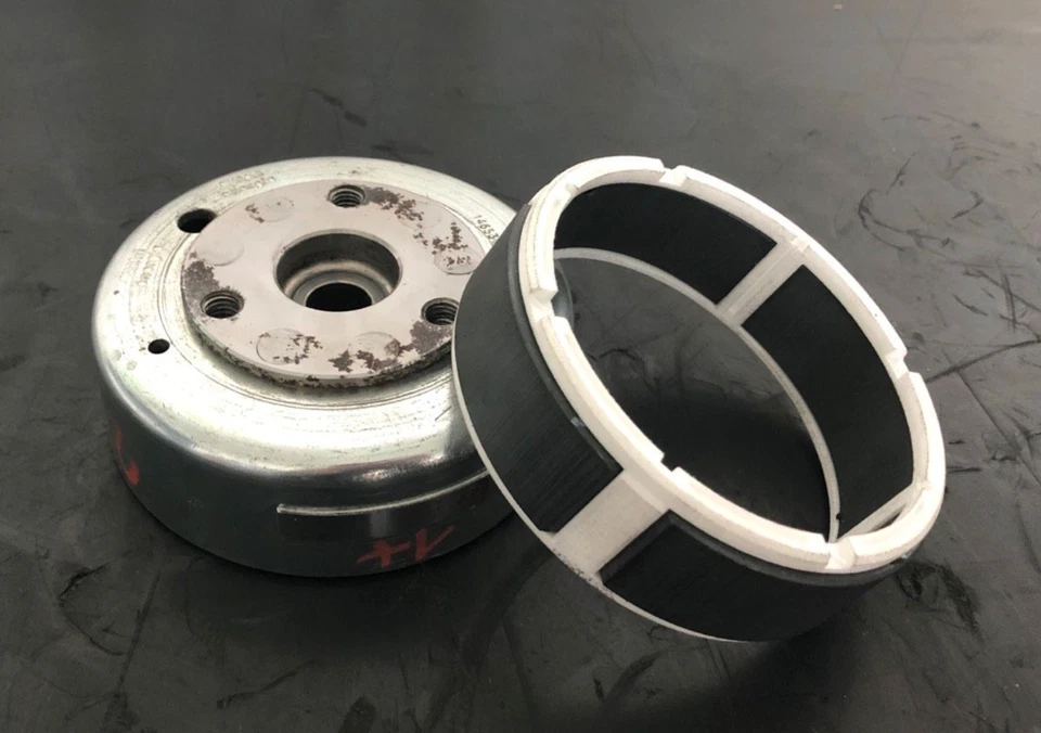 Rep. Polrad Schwungrad Zündung Lichtmaschine für Husqvarna WRE SM 125 8000B0495 - Изображение 1 из 3