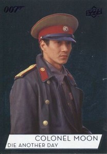 James Bond Collection Parallel Foil Base Card #70 Will Yun Lee as Colonel Moon