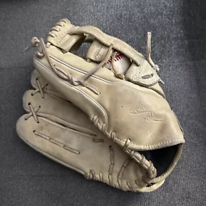 MARUCCI M Type 12.5 Left Handed Throw Glove AS97R3 - Picture 1 of 4