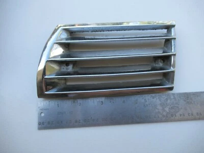 Porsche 911/912 ('69-'72) Horn Grille LEFT  90155943127    #11 Foto 1 de 4