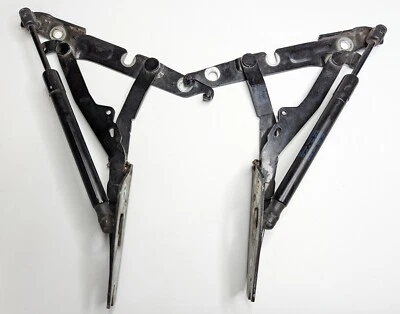 Par de suporte de dobradiça tampa do porta-malas esquerdo e direito 2005-2011 Audi A6 S6 - Imagem 1 de 2