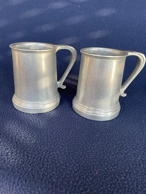 Coppia Antichi boccali di birra in peltro USA - Immagine 1 di 4