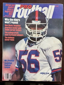🔥VINTAGE 1982 LAWRENCE TAYLOR “Pro Football" Magazine New York Giants 🏈 - Picture 1 of 2