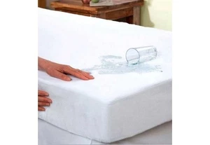 Coprimaterasso sanitario impermeabile Matrimoniale 2 posti e Singolo 1 Posto - Foto 1 di 5