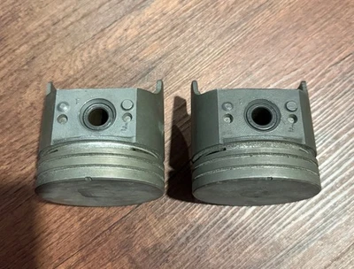 2 NOS Pistons Corvair 1961 - 63 GM # 3823140 SilvOlite # 1420 - Image 1 of 4