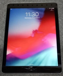 Apple iPad AIR 1 16 GB, Wi-Fi, 9.7 in - Space Gray  *IMPAIRED* LOT OF 3 **READ** - Picture 1 of 4