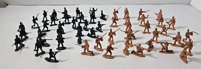 Lote de mini soldados de juguete de 1" pulgada de plástico verde y tostado para hombres del ejército Foto 1 de 4
