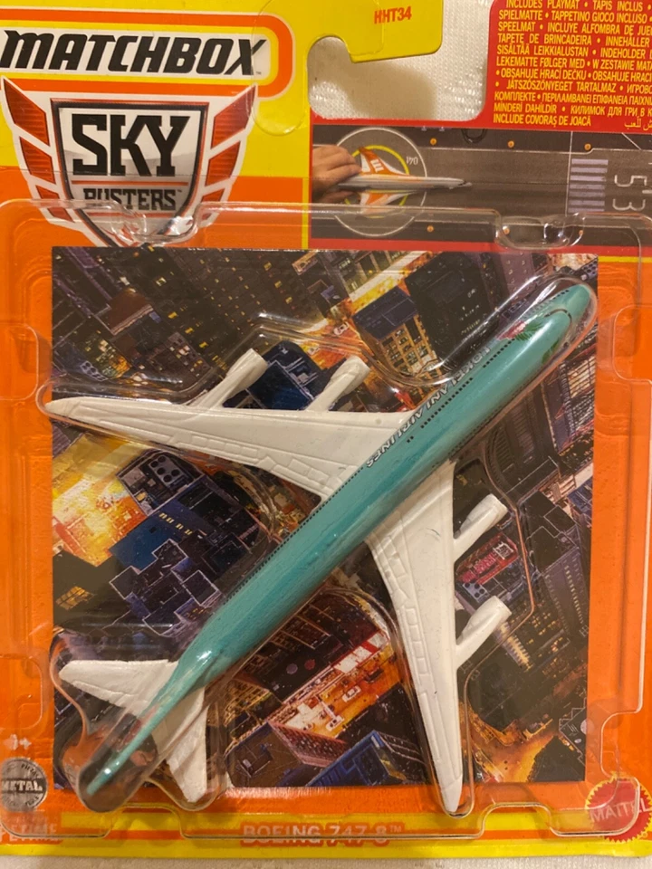 Matchbox Sky Busters Boeing 747-8 with playmat - Image 1 of 1