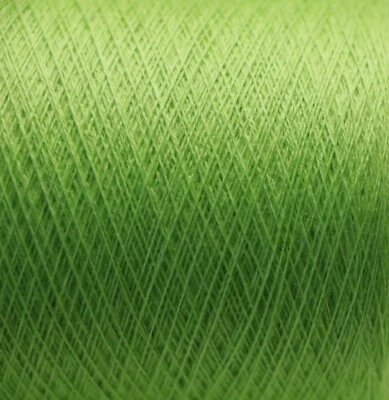 P13 (150€/kg) 100g SUPERFINE MERINO / SEIDE / KASCHMIR LEUCHTGRÜN (60/2) Zwirn - Bild 1 von 3