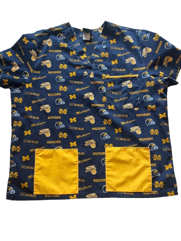 Michigan Wolverines Dudz Scrub Top L Cotton Blend semi-homemade v neck scrub top - Image 1 of 4