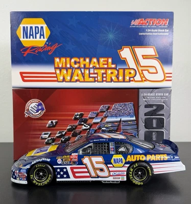 Acción 2003 Michael Waltrip #15 NAPA/Estrellas y Rayas 1/24 Monte Carlo - Como Nuevo Foto 1 de 4