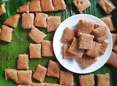 Caramelo de papa tradicional auténtico suave, cremoso y delicioso dulce Foto 1 de 3