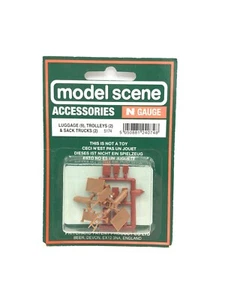 Peco / Model Scene N Gauge - 5174 Luggage (9), Trolleys (2), Sack trucks (2) - Picture 1 of 2