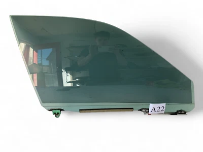 Lexus IS300 2005 puerta del lado del pasajero delantero derecho ventana vidrio OEM 357 +++ #A22 Foto 1 de 3