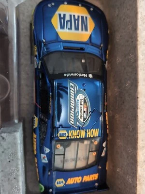 Camaro Elite 2015 Napa Champion color cromo 1 de 200 Foto 1 de 4