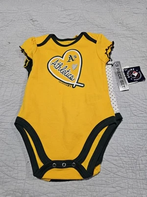 Mercancía Genuina MLB Oakland A's Bebé Niña Conjunto de 3 Piezas 18 Meses Foto 1 de 4