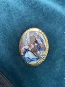 VINTAGE ENGLISH BONE CHINA LADY ELEANOR BROOCH PIN - GENTLEMAN & LADY - Picture 1 of 2