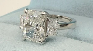 3.60Ct Radiant-Cut VS1/F Lab Grown Diamond Wedding Ring 950 Platinum - Picture 1 of 7