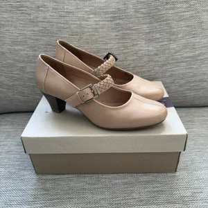 Zapatos de corte Clarks Fearne Dew de cuero nude para mujer talla 5,5 UK calce ancho - Imagen 1 de 11