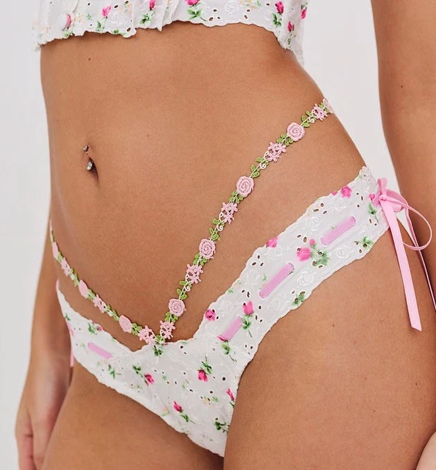 NWT VICTORIAS SECRET FOR LOVE AND LEMONS WHITE EYELET FLORAL THONG PANTY SZ M  - Image 1 of 4