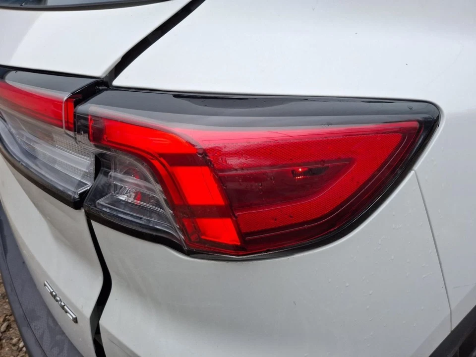 2021 Ford Escape Right Passenger Tail Light Assembly OEM Used 3467500 - Image 1 of 1